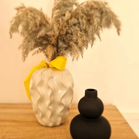 アパート Aleksandar