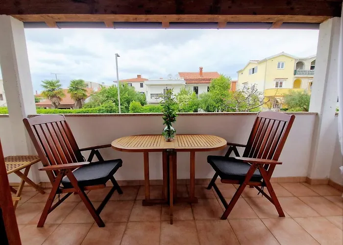 Aleksandar Apartman *