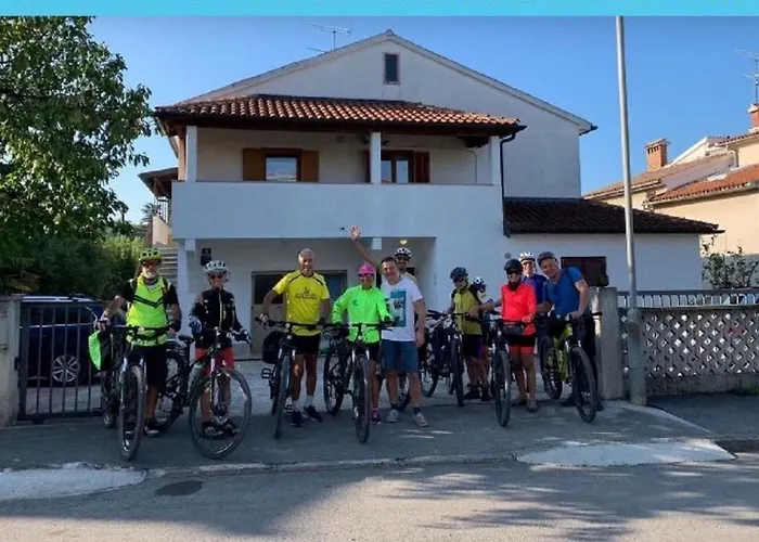 Aleksandar Appartamento *